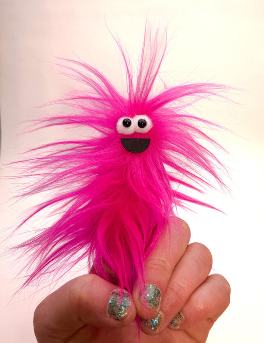 Lil Beasties - Monster Finger Puppet - Fuschia