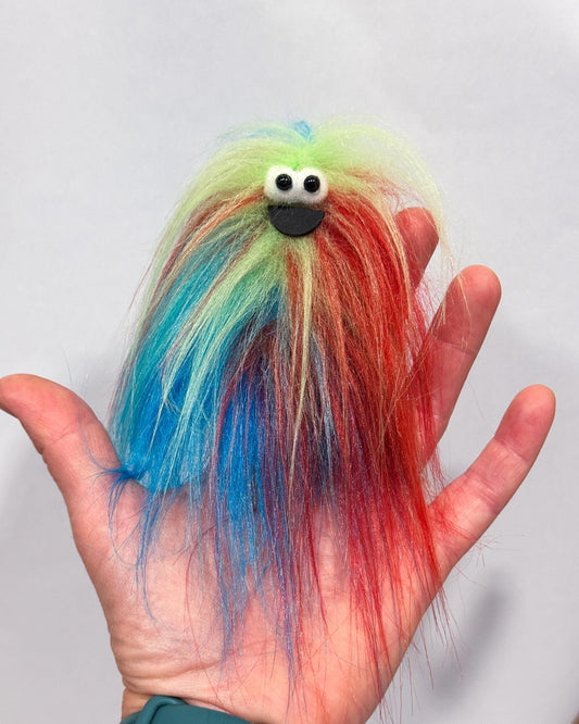 Lil Beasties - Monster Finger Puppet - Red/Blue/Light Green