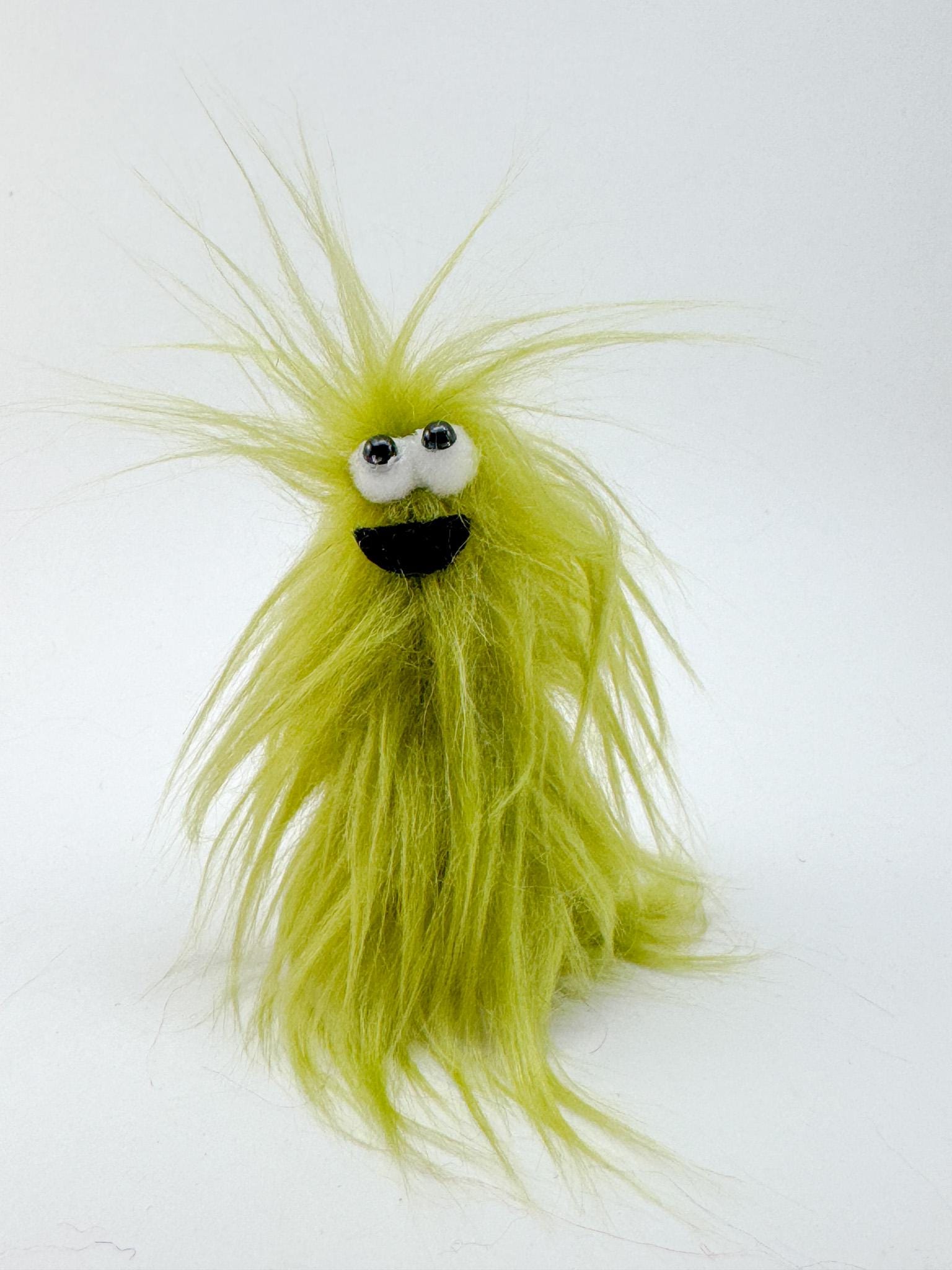 Lil Beasties - Monster Finger Puppet - Olive Green