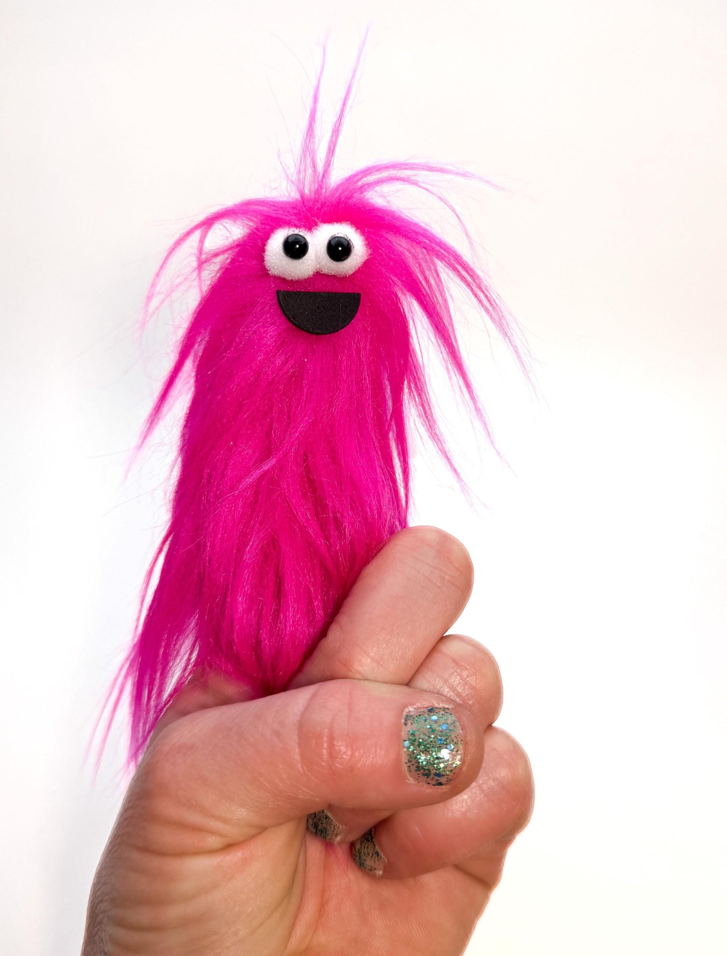 Lil Beasties Finger Puppet - Fuschia